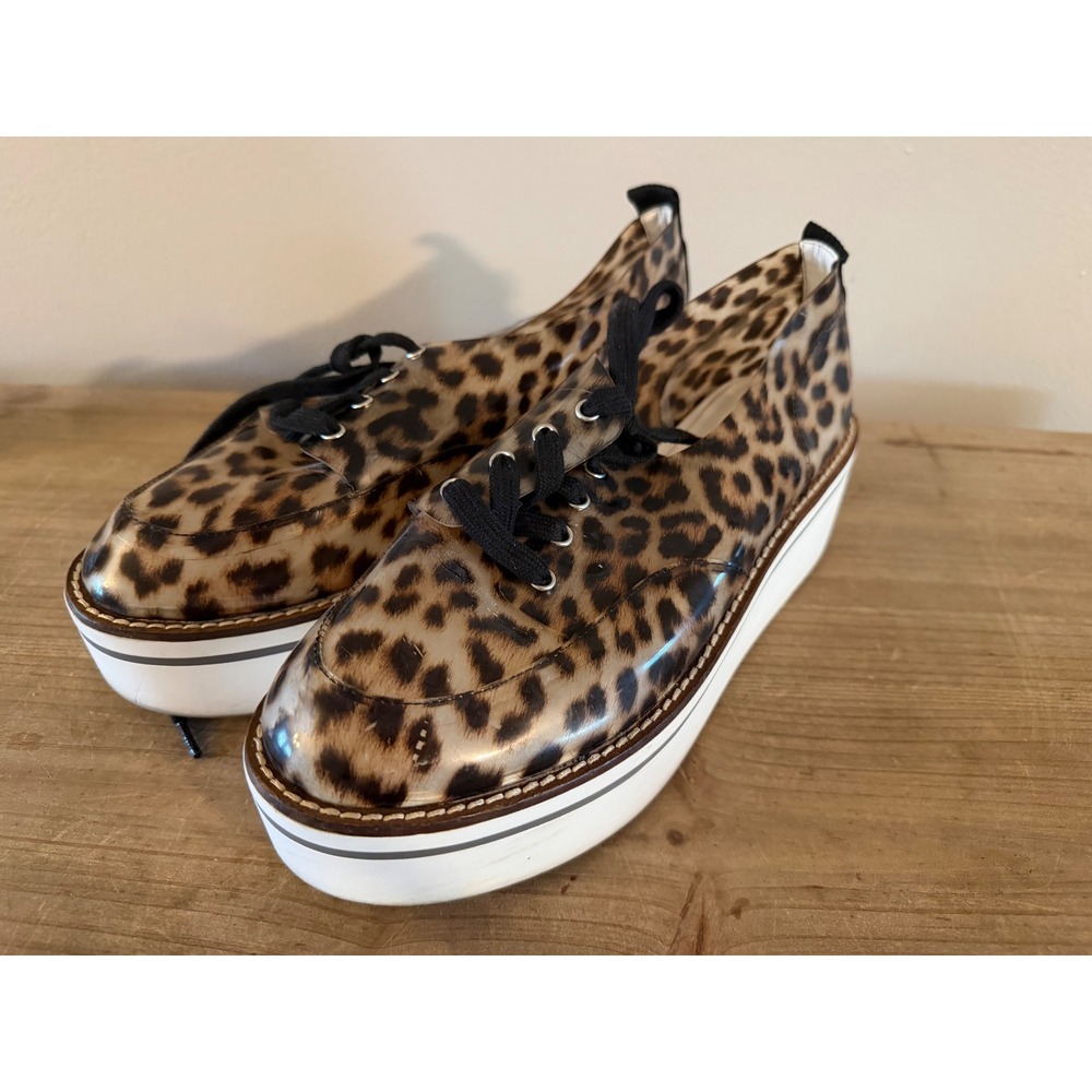 Jessica Simpson Leopard Print‎ Platform Oxfords Glossy Lace Up Shoes Brown White